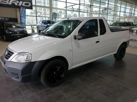Image Nissan NP200 1.6i safety pack (aircon)