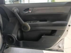 Honda CR-V 2.0 Comfort AWD - Image 20