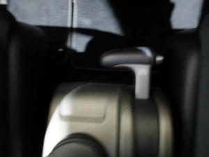 Honda CR-V 2.0 Comfort AWD - Image 23