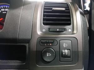 Honda CR-V 2.0 Comfort AWD - Image 25