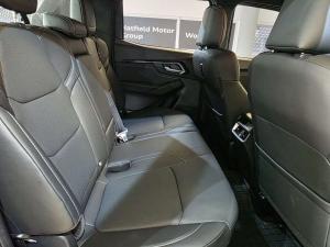 Isuzu D-Max 3.0TD double cab V-Cross - Image 11
