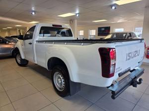 Isuzu D-Max Gen 6 250C single cab Fleetside - Image 8