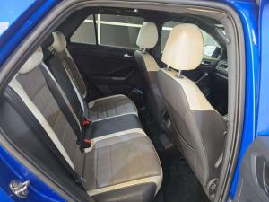 Volkswagen T-Roc 2.0TSI 140kW 4Motion R-Line - Image 11