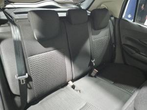 Suzuki Swift 1.2 GLX auto - Image 14