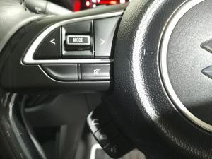 Suzuki Swift 1.2 GLX auto - Image 18