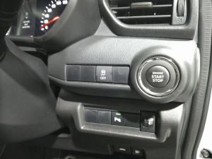 Suzuki Swift 1.2 GLX auto - Image 26