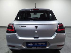 Suzuki Swift 1.2 GLX auto - Image 29