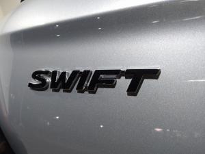 Suzuki Swift 1.2 GLX auto - Image 7