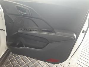 Mahindra XUV 3XO 1.2T MX2 auto - Image 12