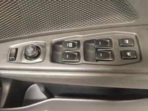 Mahindra XUV 3XO 1.2T MX2 auto - Image 24