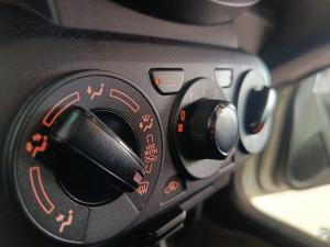 Suzuki S-Presso 1.0 GL manual - Image 25