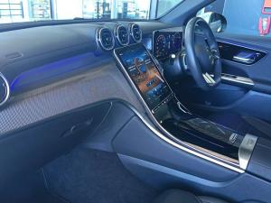 Mercedes-Benz GLC GLC220d 4Matic Avantgarde - Image 15