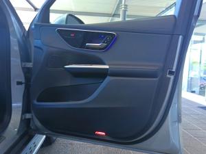 Mercedes-Benz GLC GLC220d 4Matic Avantgarde - Image 8