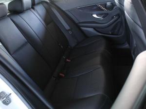 Mercedes-Benz C-Class C200 auto - Image 17