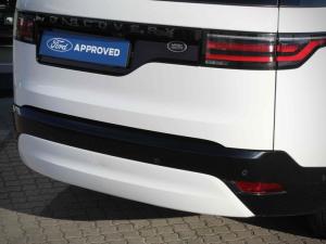 Land Rover Discovery D300 R-Dynamic HSE - Image 10