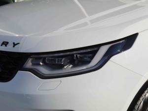 Land Rover Discovery D300 R-Dynamic HSE - Image 7
