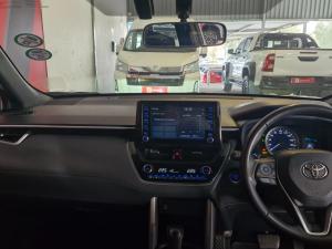 Toyota Corolla Cross 1.8 Hybrid XS - Image 22