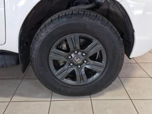 Toyota Hilux 2.4GD-6 Xtra cab Raider auto - Image 9