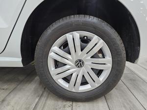 Volkswagen Polo Vivo hatch 1.4 Comfortline - Image 4