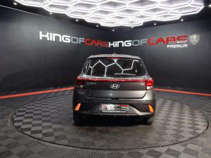 Hyundai Grand i10 1.2 Premium hatch - Image 5