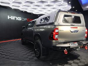 Toyota Hilux 2.8GD-6 double cab 4x4 Raider auto - Image 4