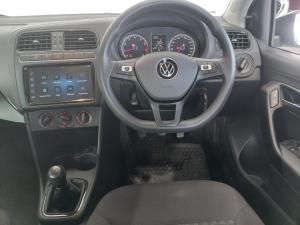 Volkswagen Polo Vivo hatch 1.4 - Image 14