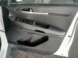 Kia Sonet 1.5 EX manual - Image 15