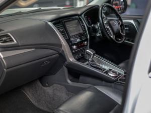 Mitsubishi Pajero Sport 2.4DI-D 4x4 - Image 17