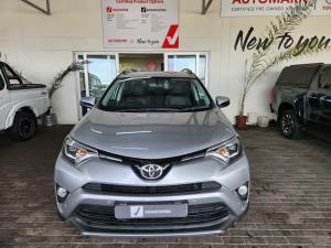 Toyota RAV4 2.2D-4D AWD VX - Image 4