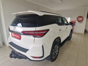 Toyota Fortuner 2.8GD-6 - Image 2