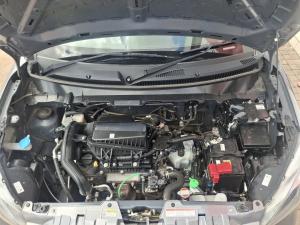Toyota Vitz 1.0 XR auto - Image 11