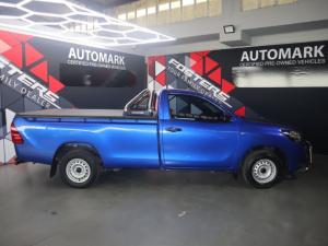 Toyota Hilux 2.0 - Image 3
