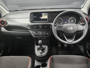 Hyundai Grand i10 1.0 Premium hatch - Image 6