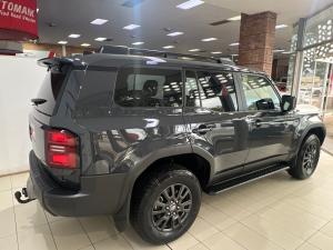 Toyota Land Cruiser Prado 2.8GD TX - Image 2