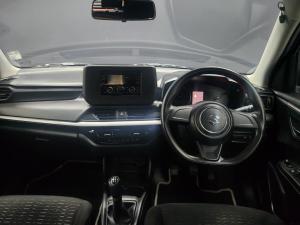 Suzuki Swift 1.2 GL - Image 6