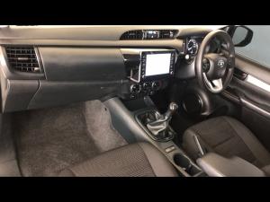Toyota Hilux 2.4GD-6 single cab Raider manual - Image 7