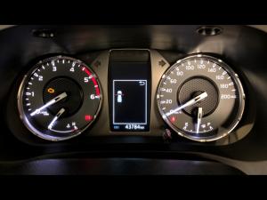 Toyota Hilux 2.4GD-6 single cab Raider manual - Image 23