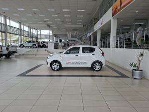Toyota Vitz 1.0 - Image 16
