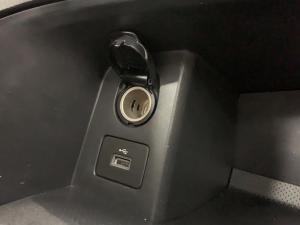 Nissan Magnite 1.0T Acenta Plus CVT - Image 8