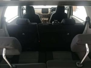 Renault Triber 1.0 Evolution - Image 19