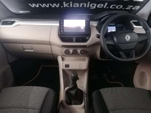 Renault Triber 1.0 Evolution - Image 7