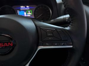 Nissan Navara 2.5DDTI PRO-2X automatic D/C - Image 20