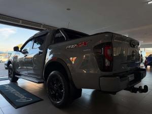 Nissan Navara 2.5DDTI PRO-2X automatic D/C - Image 5