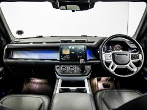 Land Rover Defender 110 D350 X-Dynamic HSE - Image 13