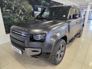 Land Rover Defender 110 D350 X-Dynamic HSE - Image 1
