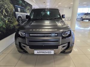 Land Rover Defender 110 D350 X-Dynamic HSE - Image 4