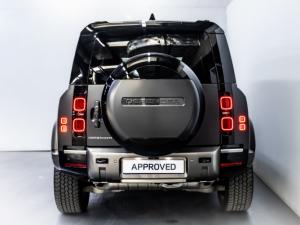 Land Rover Defender 110 D350 X-Dynamic HSE - Image 6