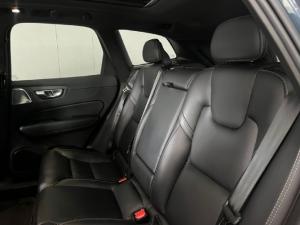 Volvo XC60 T8 Recharge AWD R-Design - Image 5