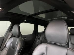 Volvo XC60 T8 Recharge AWD R-Design - Image 7