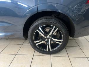 Volvo XC60 T8 Recharge AWD R-Design - Image 9